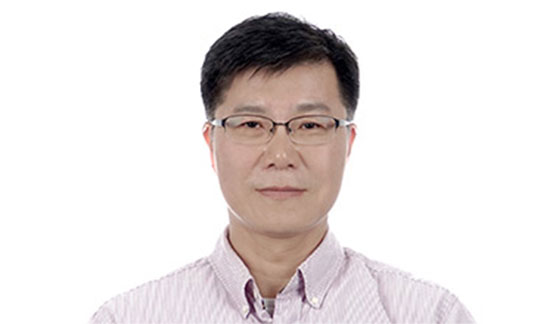 박근홍교수